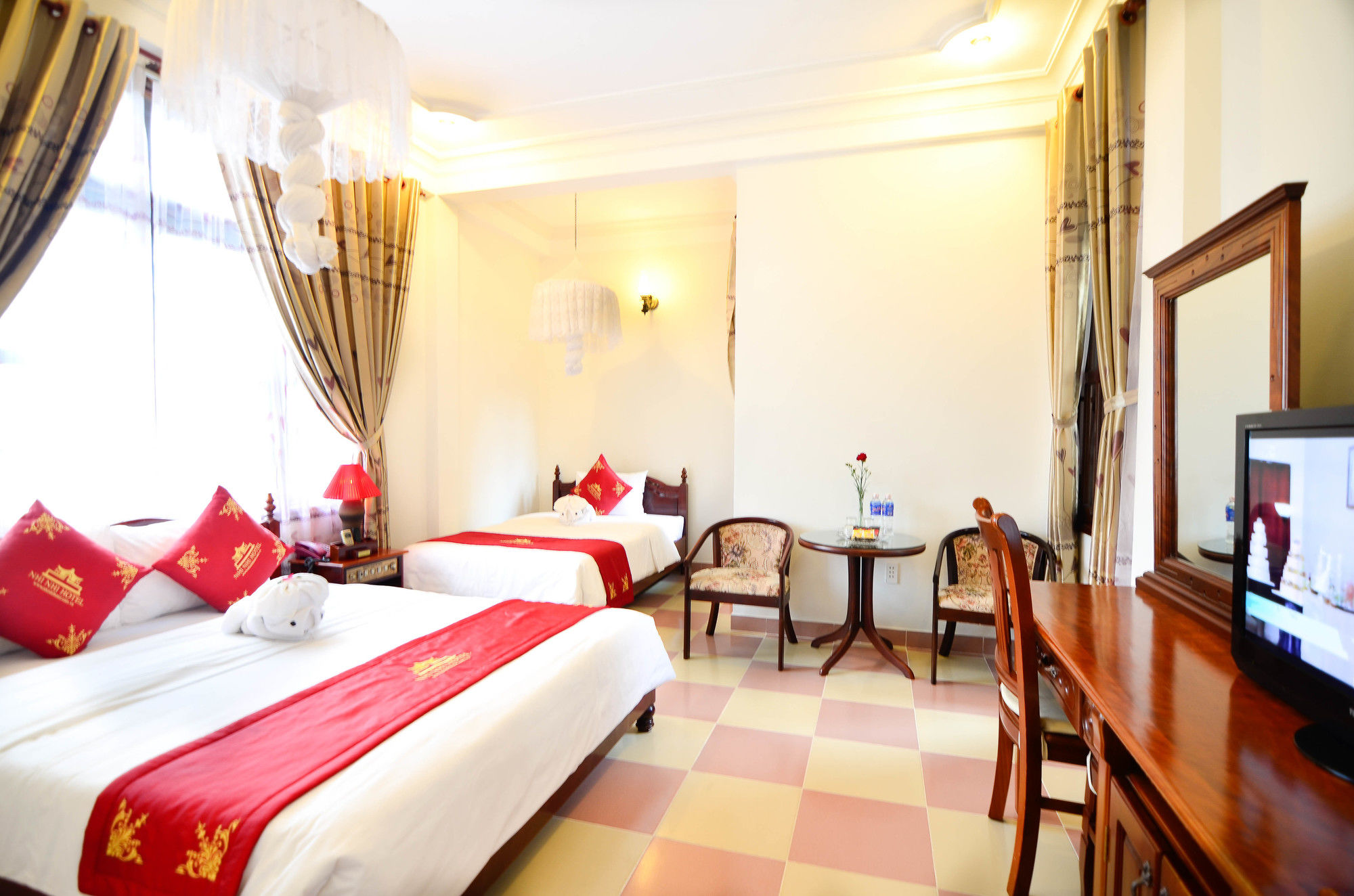 Фото Hoi An Nhi Nhi Hotel