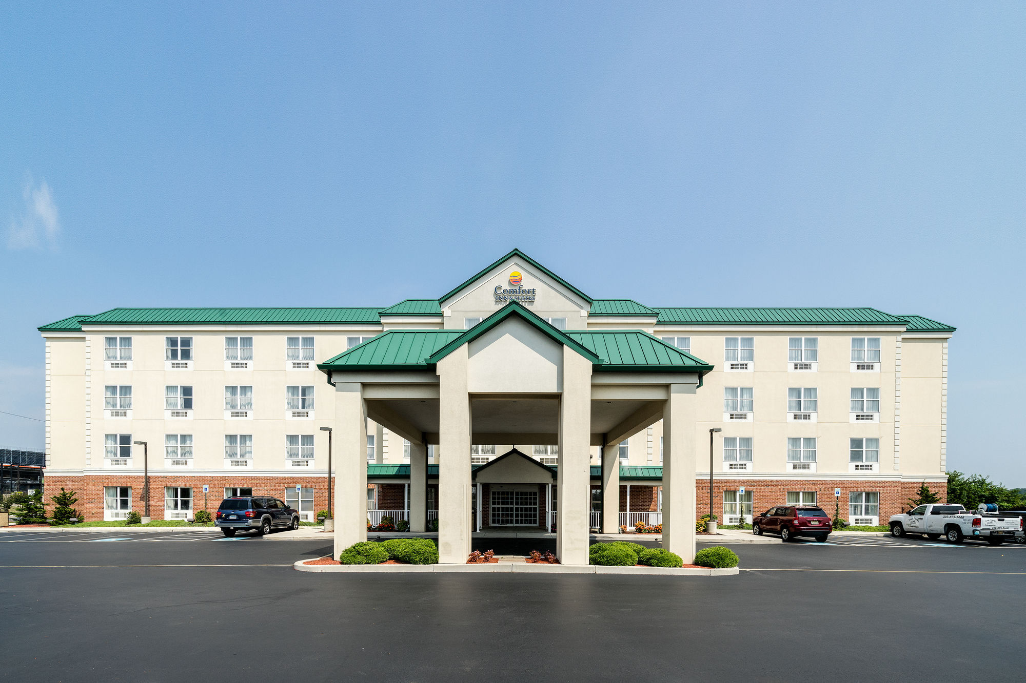 Фото Comfort Inn & Suites