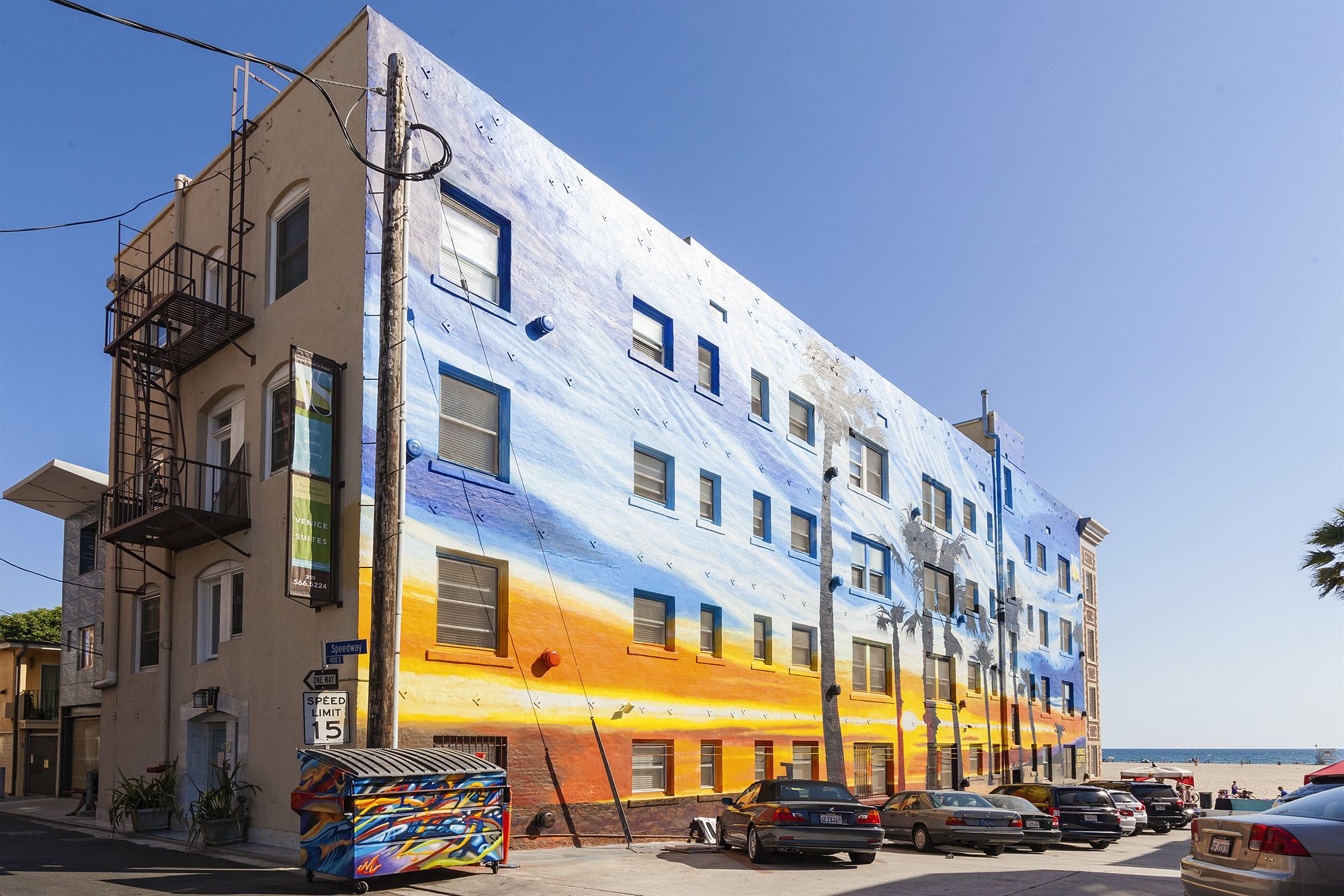 Фото Venice Suites