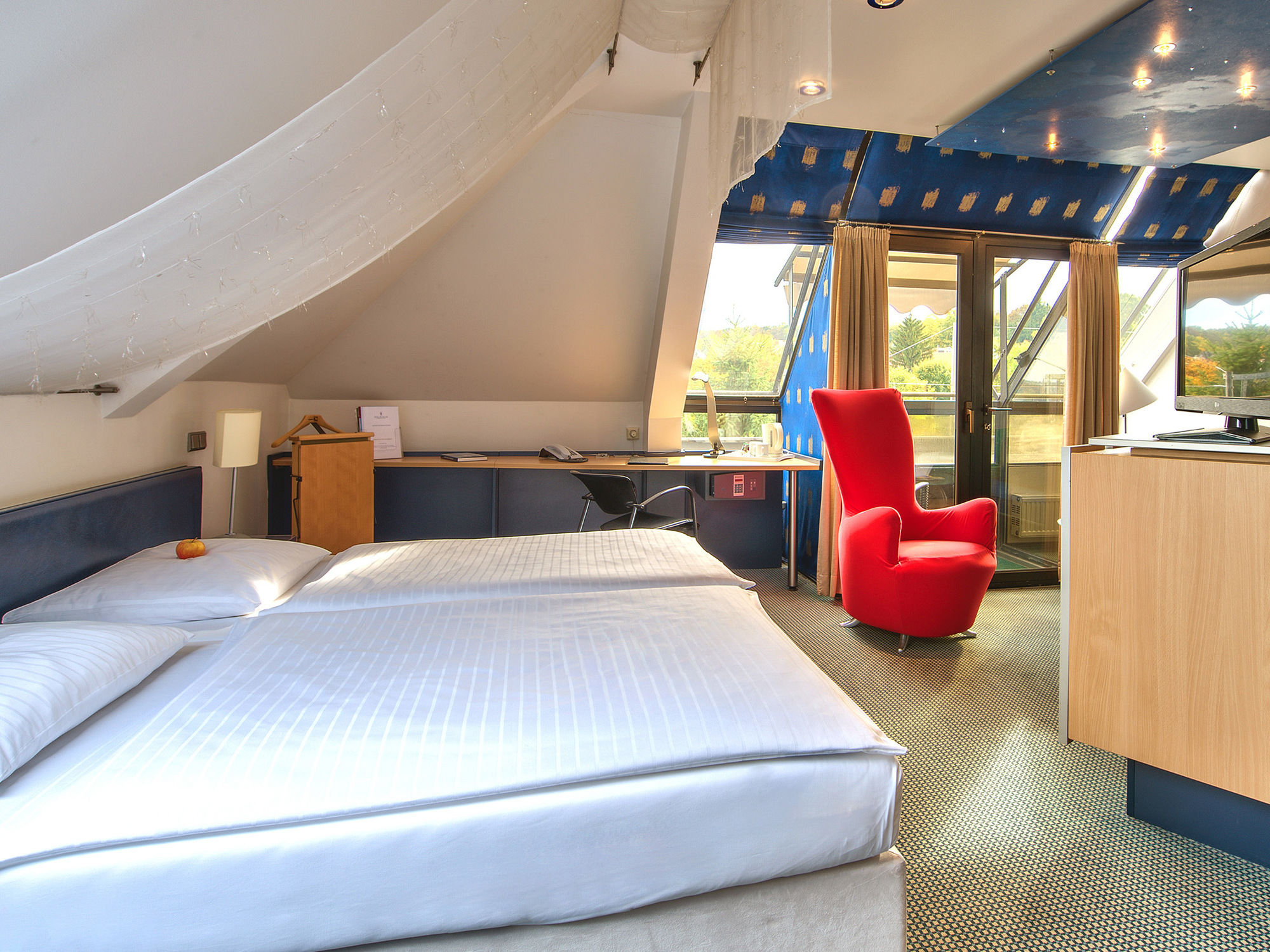 Фото Hotel Am Triller