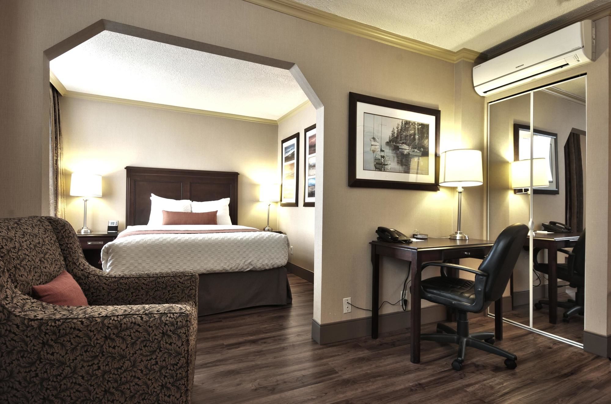 Фото Best Western Plus Dorchester Hotel