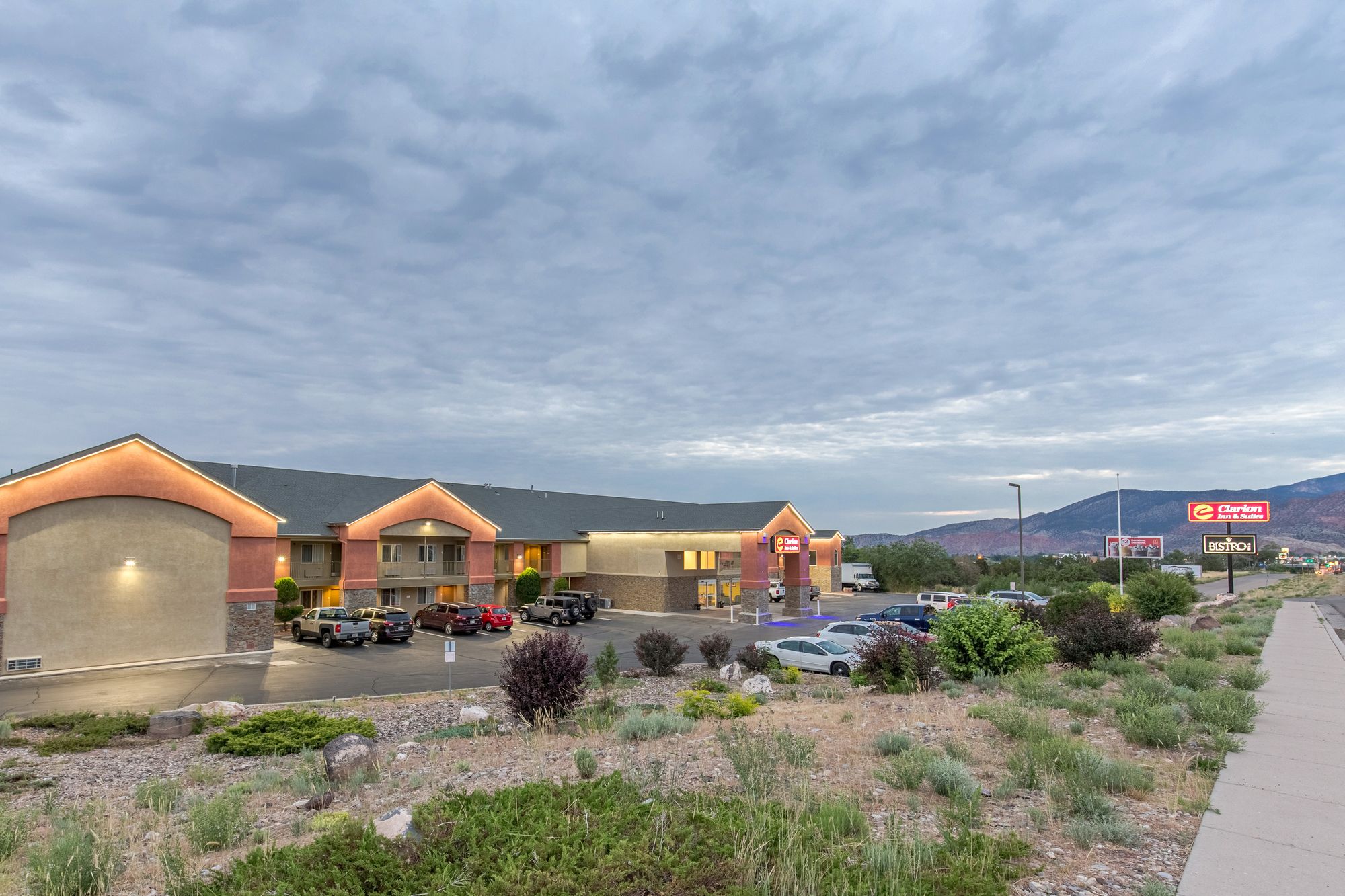 Фото Wingate by Wyndham Cedar City