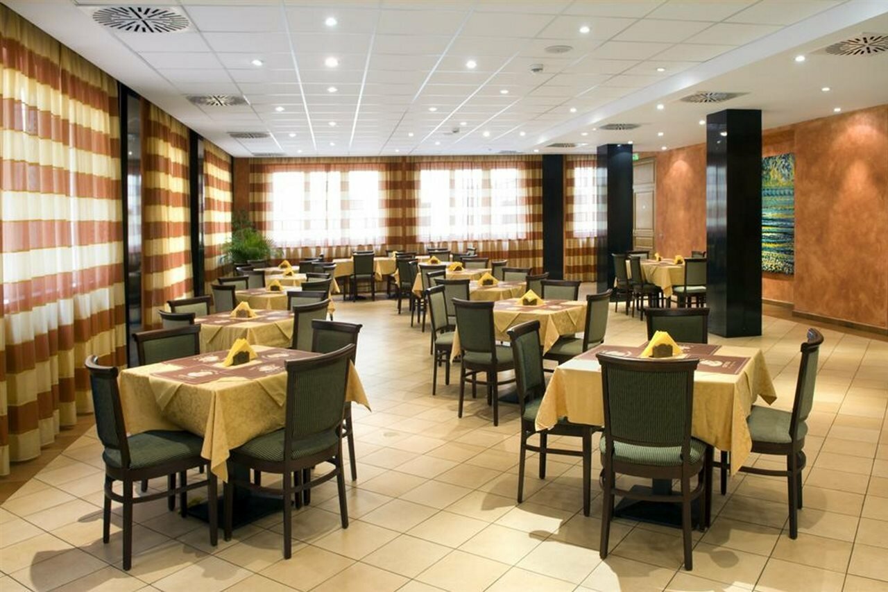 Фото Caesar Prague