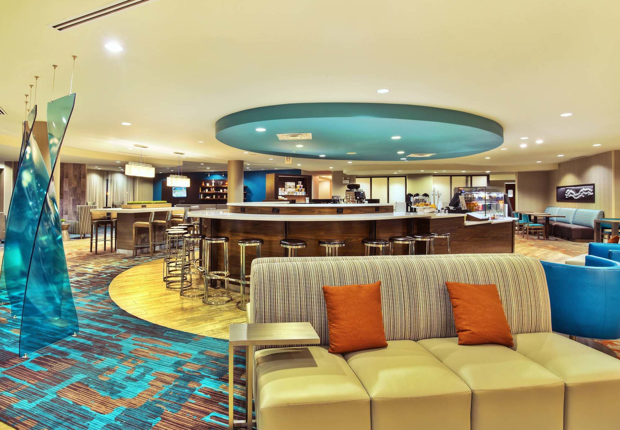 Фото Courtyard by Marriott Gulfport Beachfront
