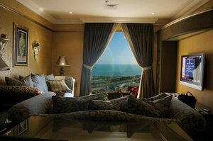 Гостиница Plaza Athenee Hotel