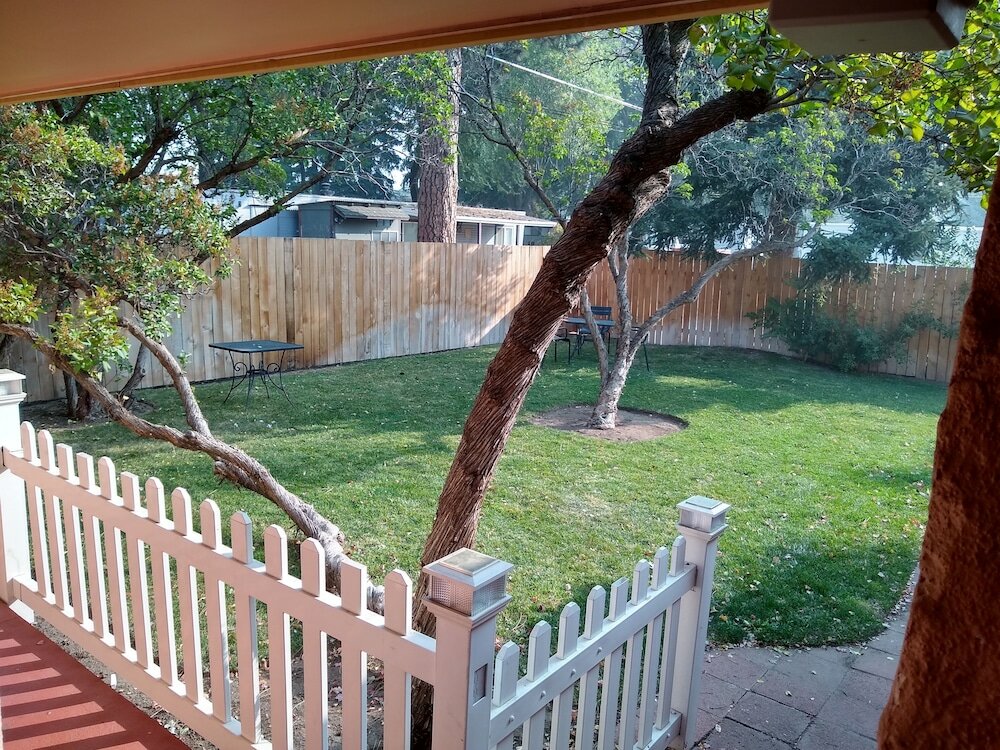 Фото Holiday Motel