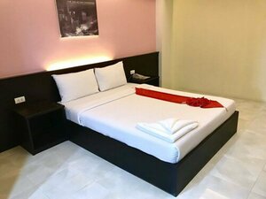 Гостиница The One Hotel