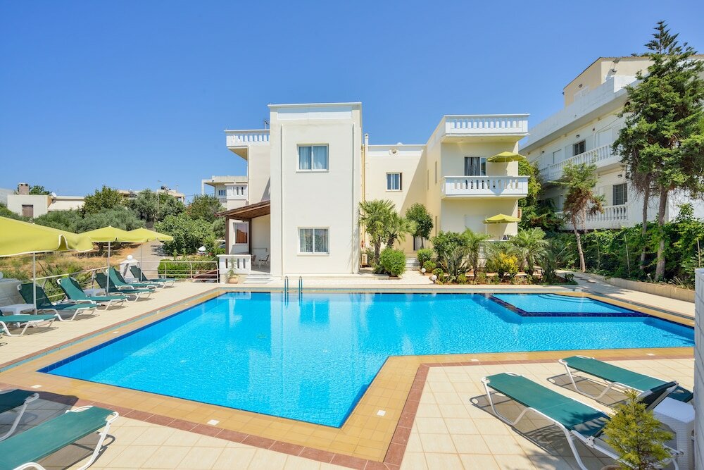 Фото Poseidon Apartments