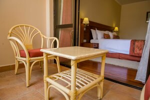 Гостиница Waridi Paradise Hotel & Suites