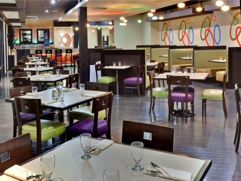 Фото Holiday Inn Hotel & Suites Anaheim, an Ihg Hotel