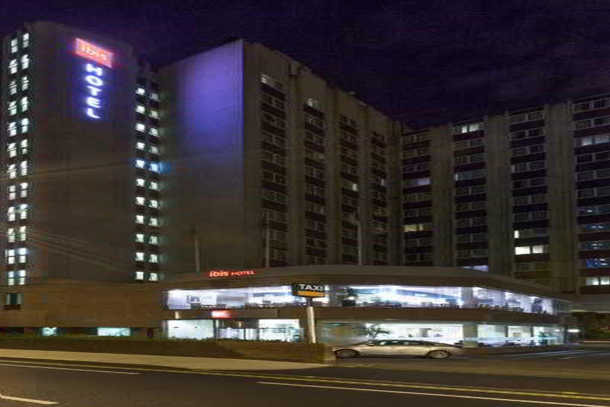 Фото Ibis London Earls Court