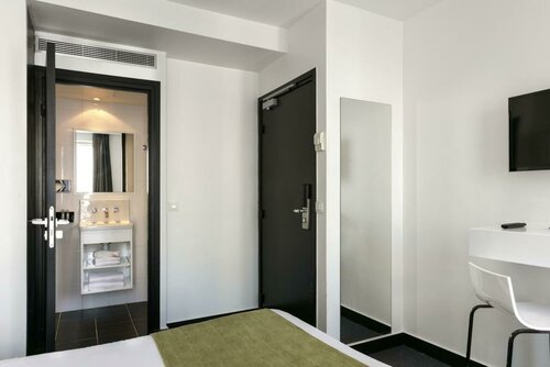 Гостиница Standard Design Hotel в Париже