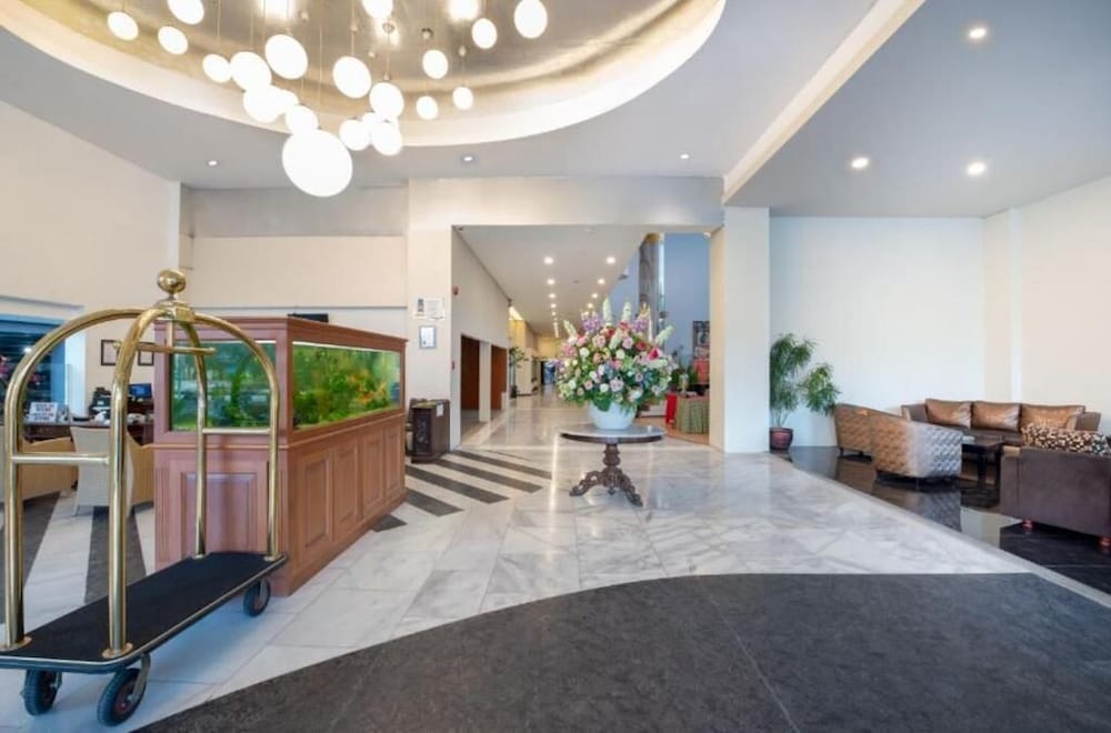 Фото Tychi Hotel