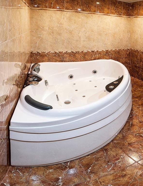 Фото Каштан