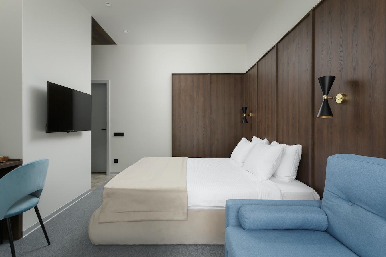 Фото Эльпида