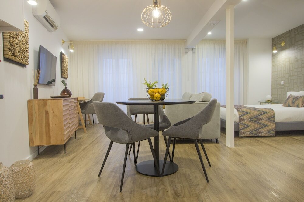 Фото Santa Luzia Apartments By Guestify