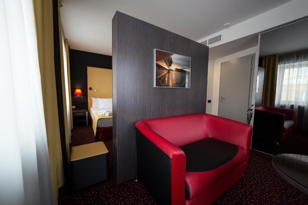 Фото Avenue Park Hotel