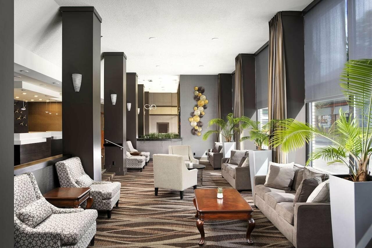 Фото Best Western Plus Carlton Plaza