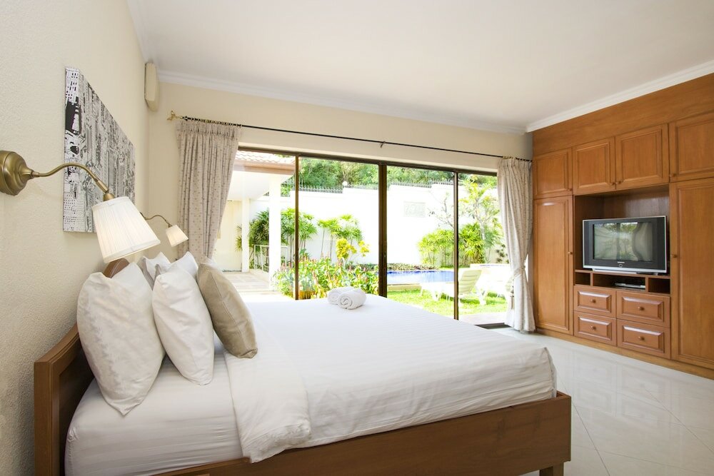 Фото Avoca Pool Villas