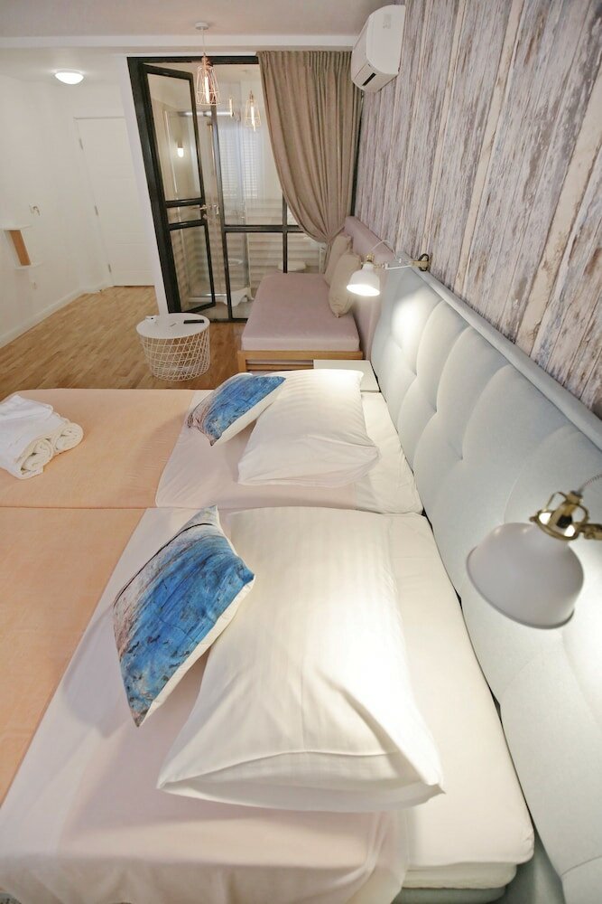 Фото Central Apartments - Integrated Hotel Zadar