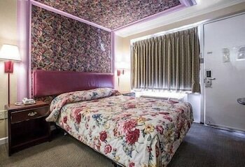 Фото Downbeach Inn