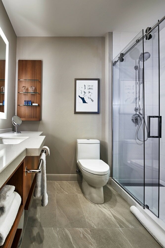 Фото Delta Hotels by Marriott Dartmouth