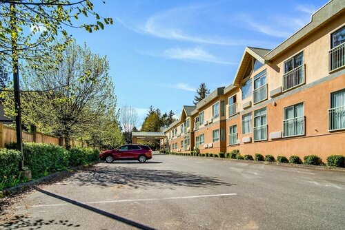 Гостиница Motel 6 Surrey, Bc в Суррее