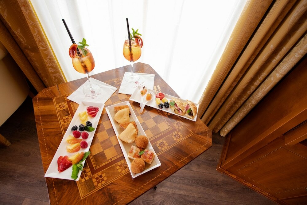 Фото Excelsior Palace Hotel