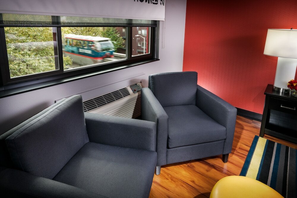 Фото Staypineapple, Hotel Five, Downtown Seattle