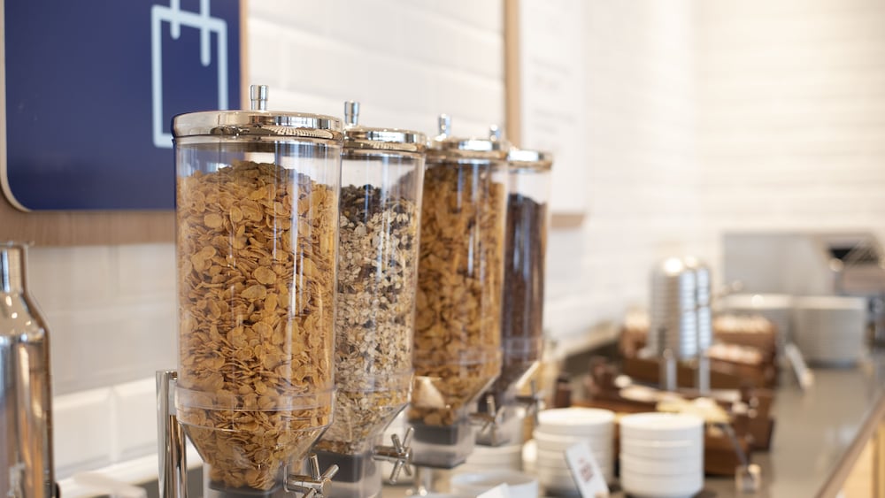 Фото Holiday Inn Express Düsseldorf Hauptbahnhof