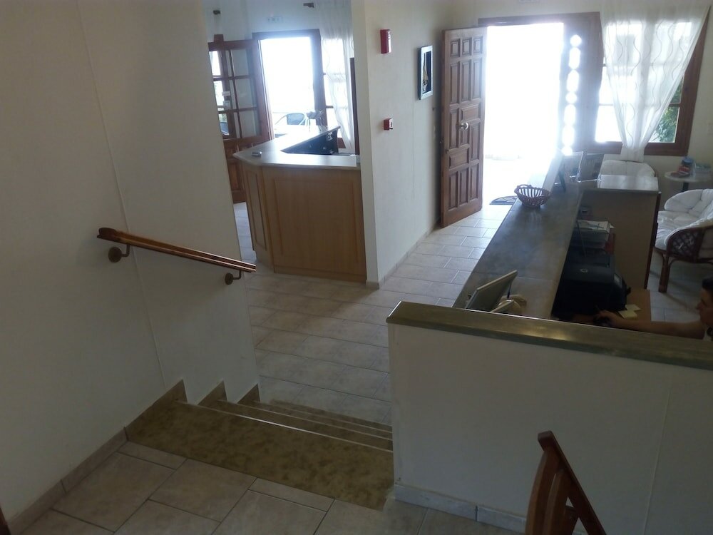 Фото Tarsanas Apartments