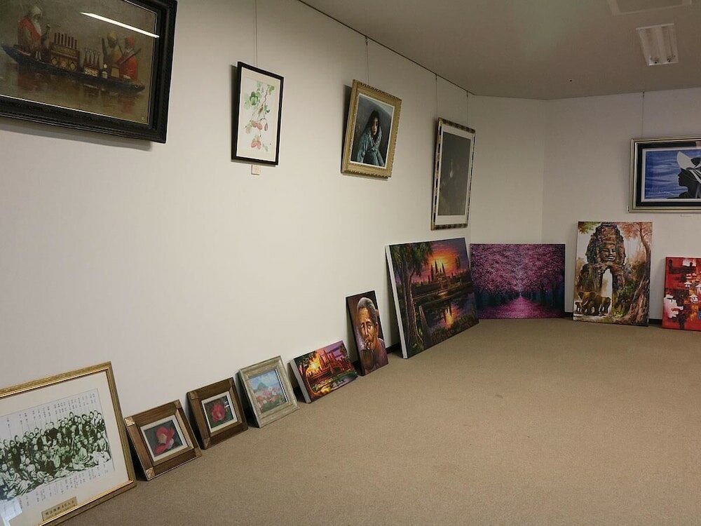 Фото Hagi Royal Intelligent Hotel