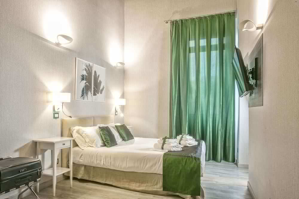 Фото History Suite