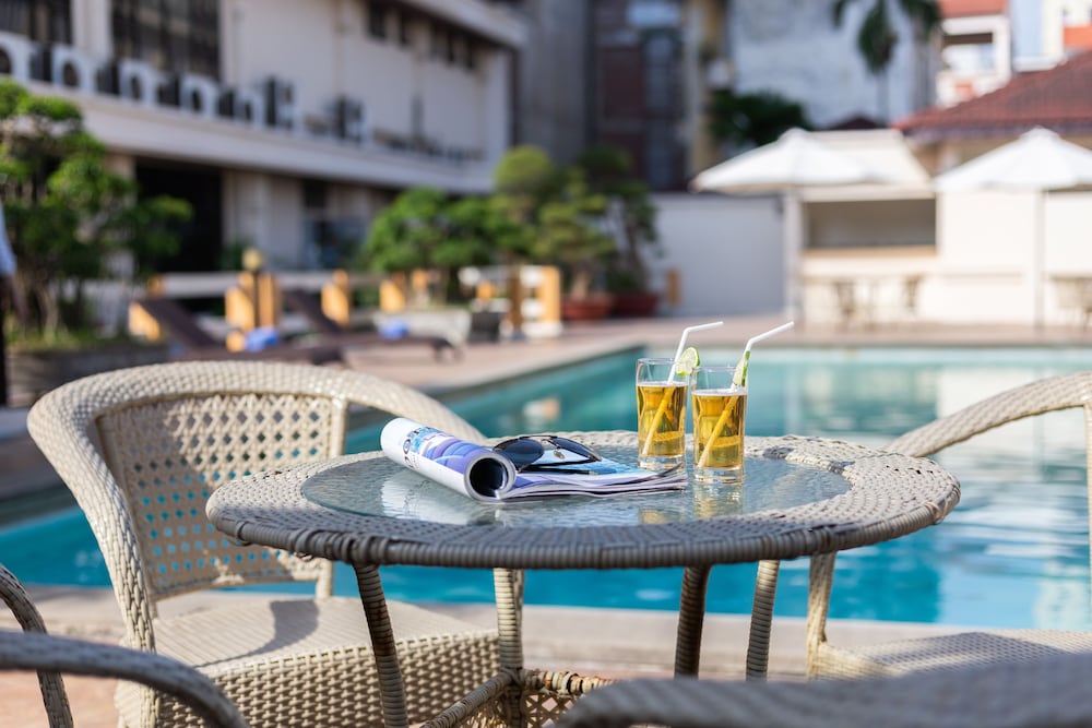 Фото Oriental Palace Apartment