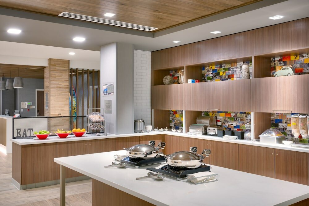 Фото TownePlace Suites by Marriott Los Angeles LAX/Hawthorne