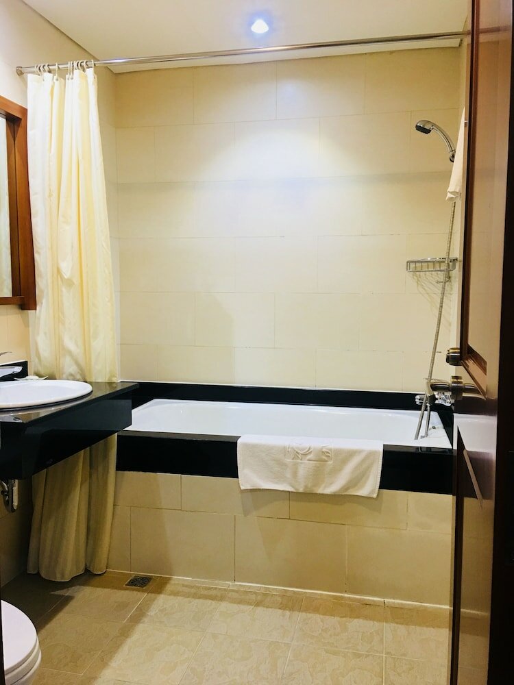 Фото Lancaster Ho Chi Minh