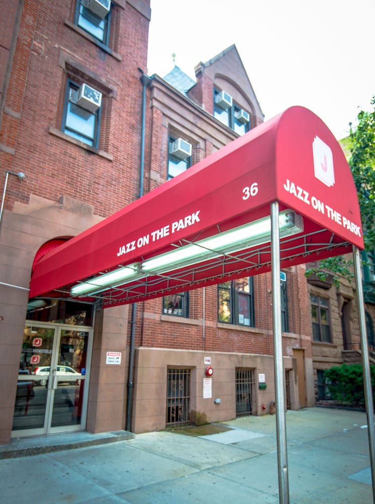 Фото Jazz on the Park Youth Hostel