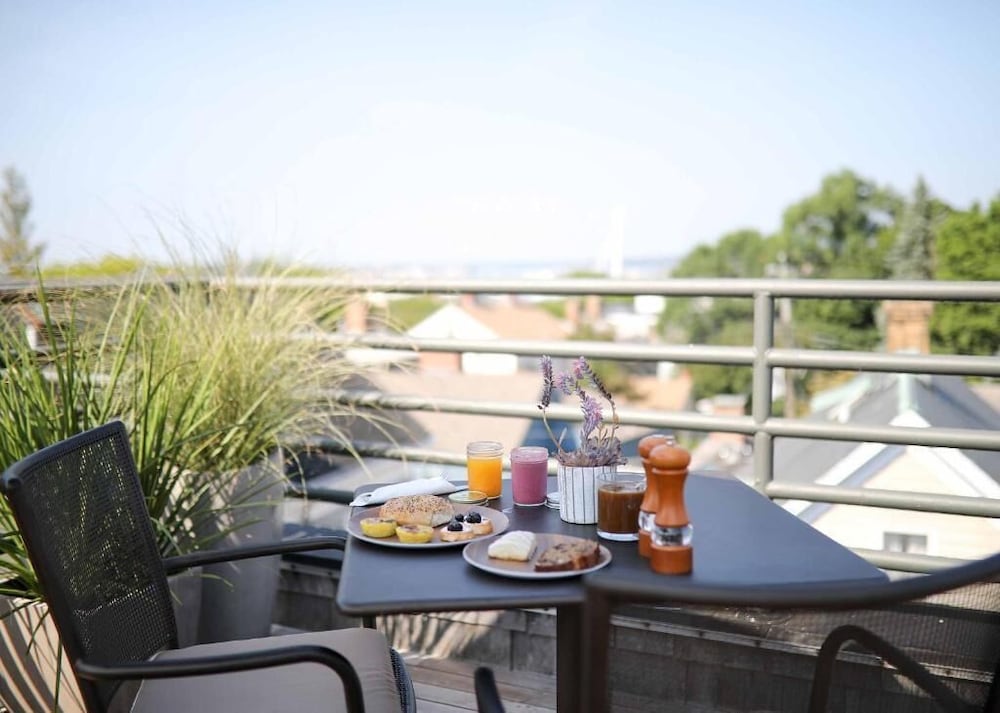 Фото Mill Street Inn