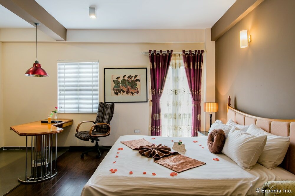 Фото Golden Sun Villa Hotel