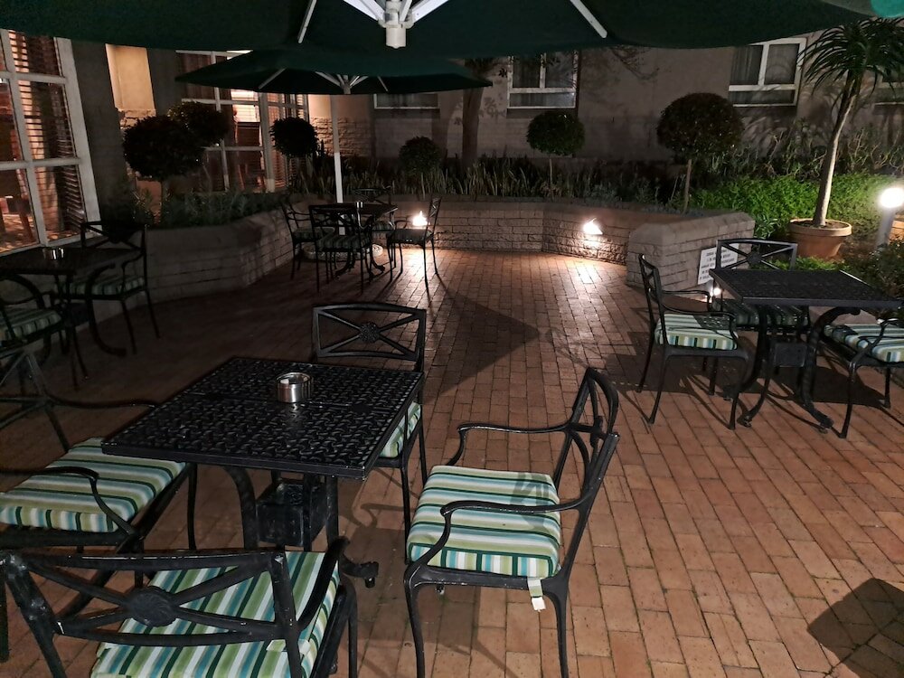 Фото City Lodge Hotel Pinelands