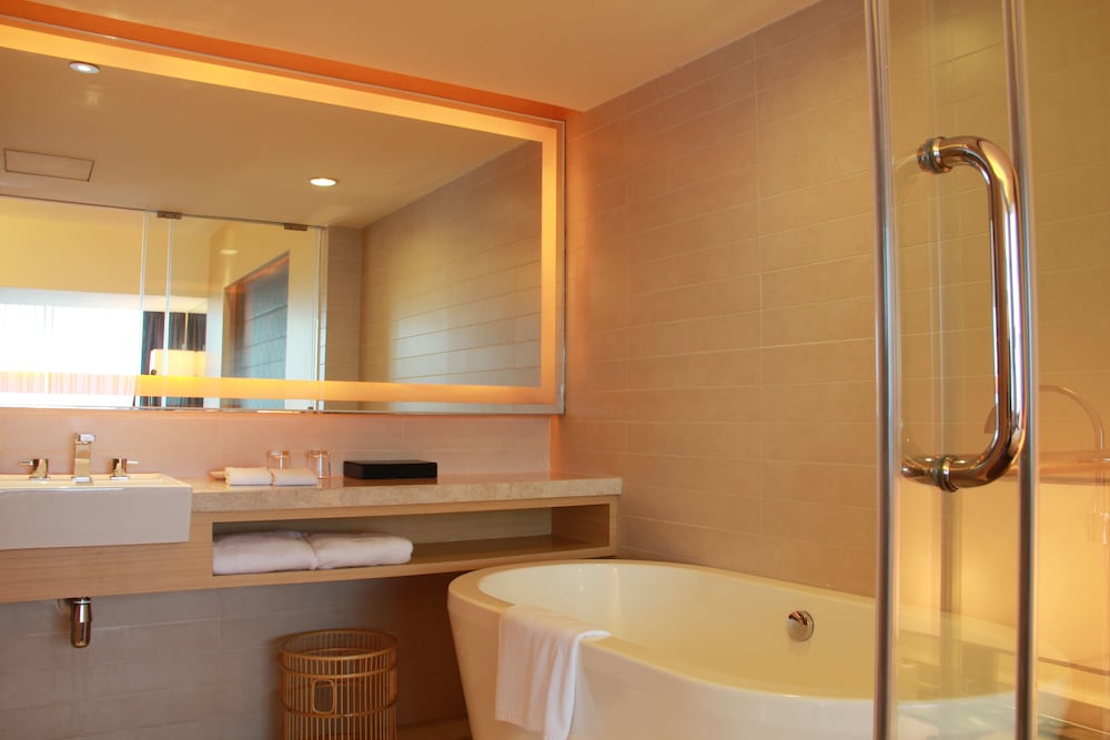 Фото Grand Mercure Dongguan Humen