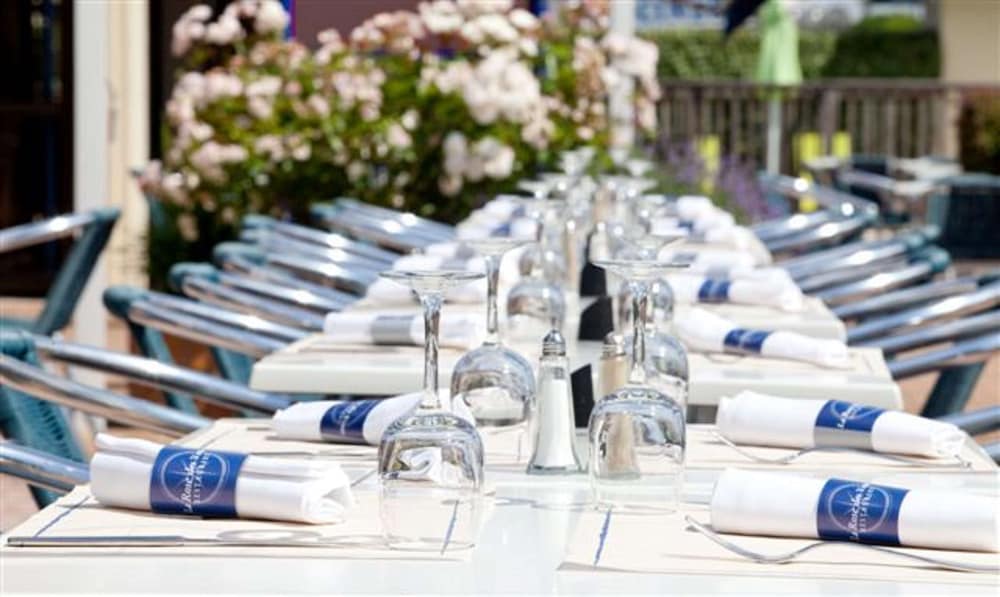 Фото Kyriad Prestige Bordeaux Ouest Mérignac