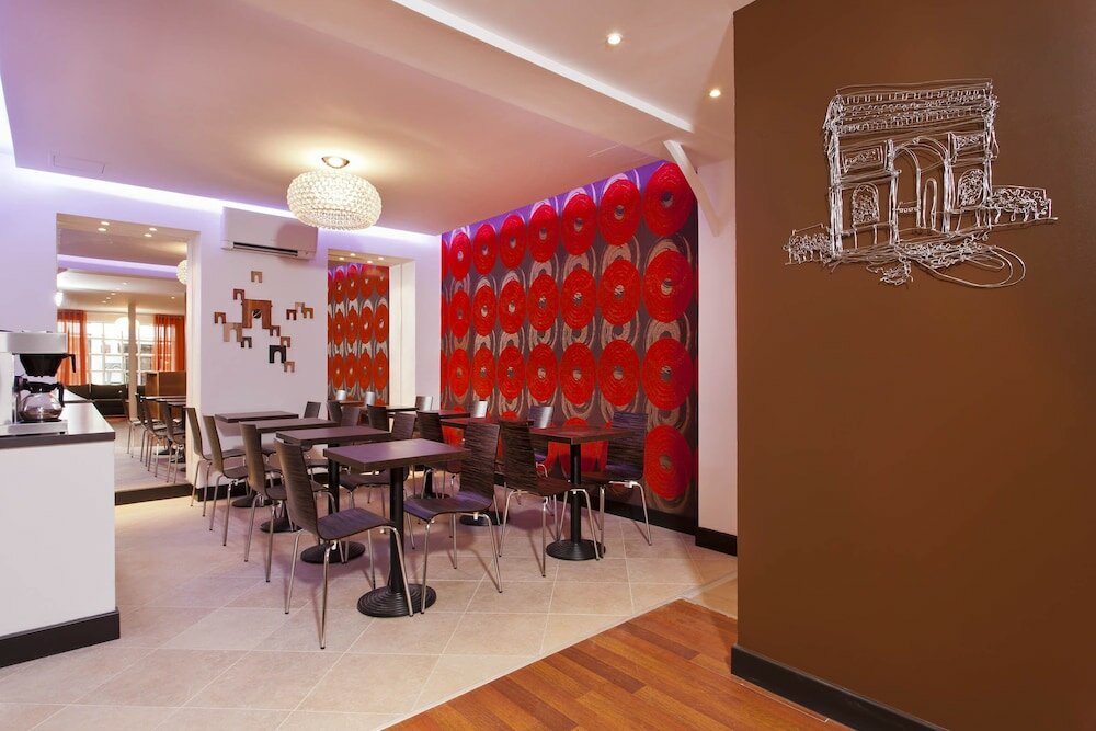 Фото O. lysée Hôtel