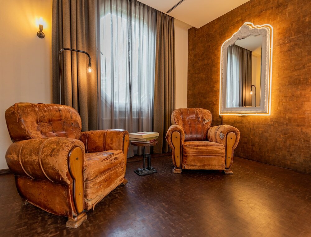 Фото Hotel V Nesplein