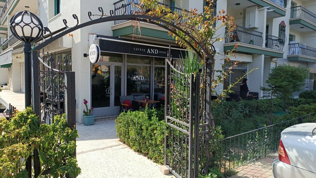 Coffee shop Coffee And More, Izmir, photo