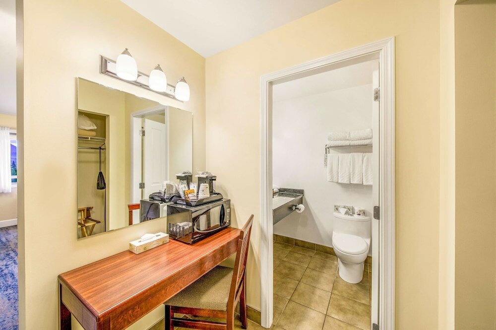 Фото Kootenay Lakeview Resort, Bw Signature Collection