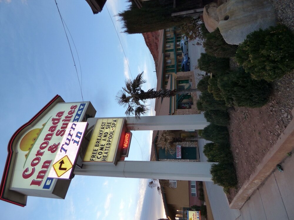 Фото Coronada Inn and Suites