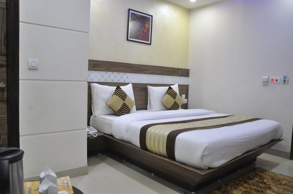 Фото Hotel Staywell Dx