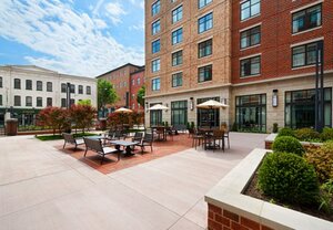 Гостиница Courtyard by Marriott Richmond Downtown