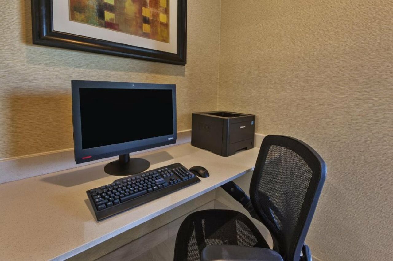 Фото Country Inn & Suites by Radisson, Benton Harbor-St. Joseph, Mi